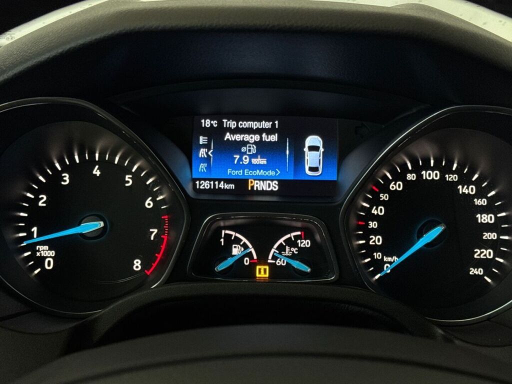 Ford Focus 2018 Sininen