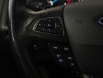 Ford Focus 2018 Sininen