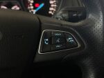 Ford Focus 2018 Sininen