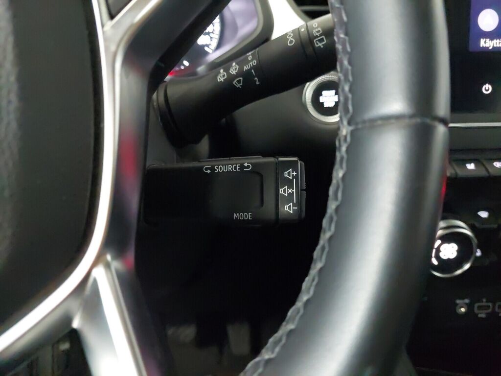 Renault Captur 2022 Sininen