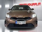 Kia Ceed 2022 Ruskea (beige)
