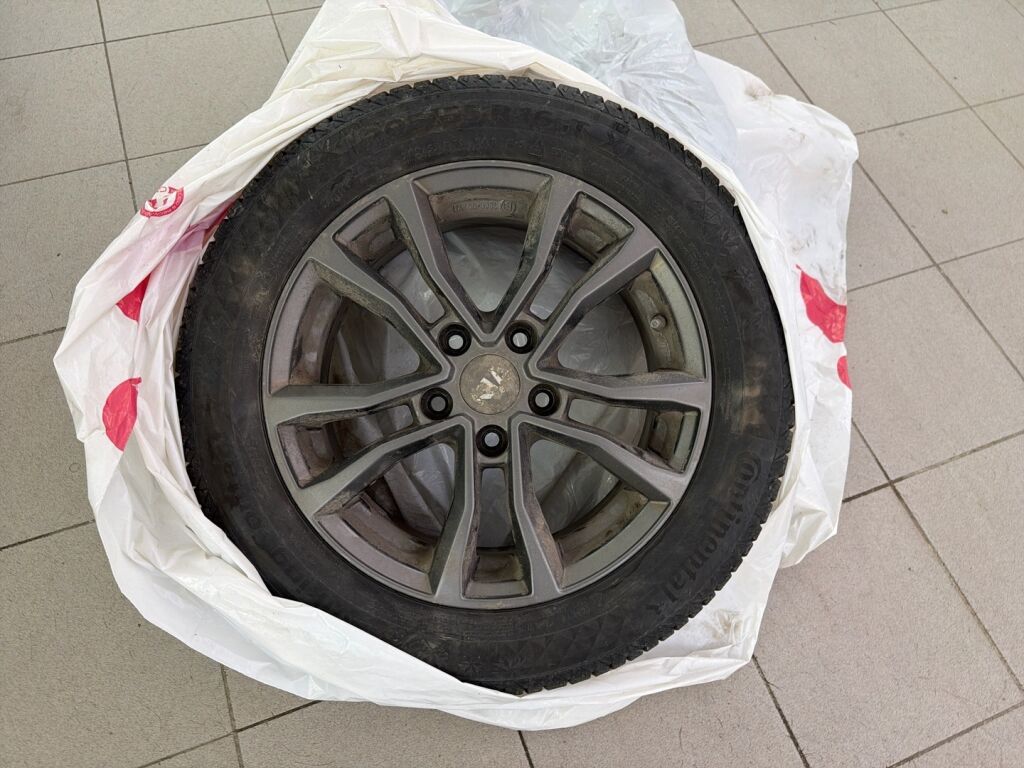 Kia Ceed 2021 Harmaa