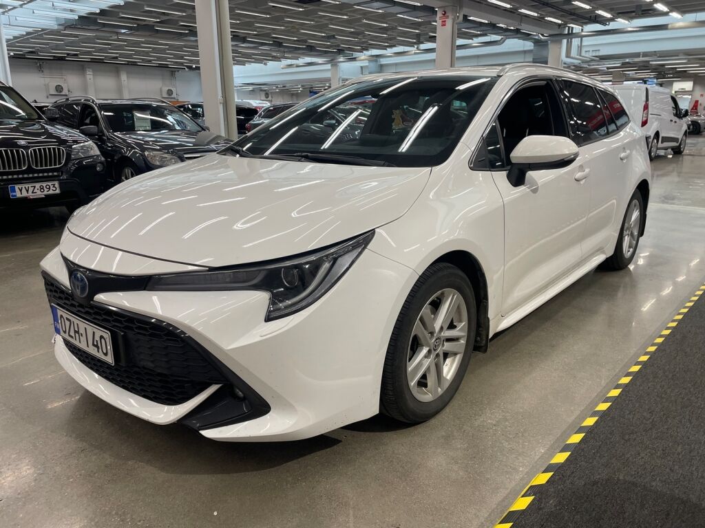 Toyota Corolla 2022 Valkoinen