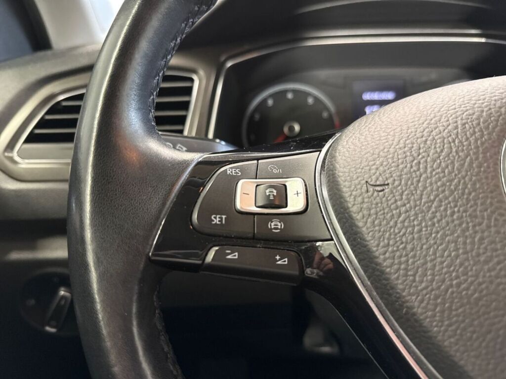 Volkswagen T-Roc 2019 Valkoinen