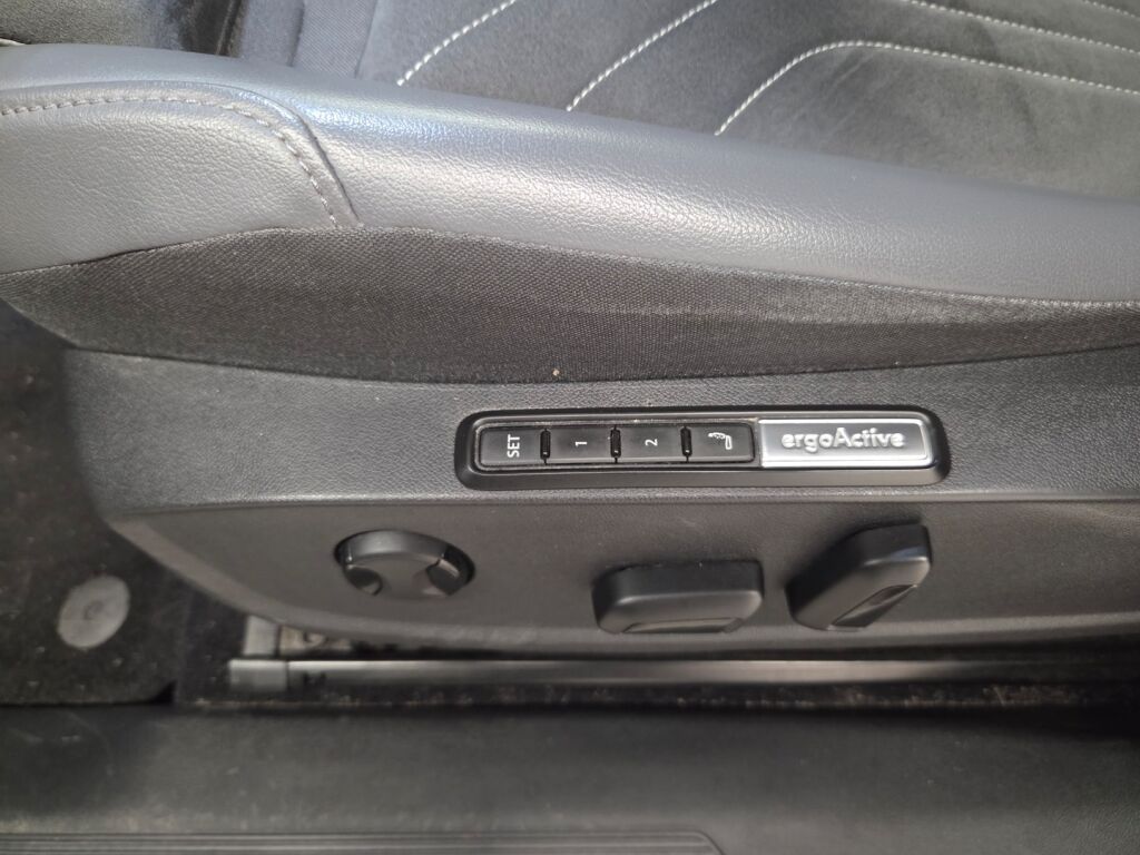 Volkswagen ID.4 2022 Valkoinen