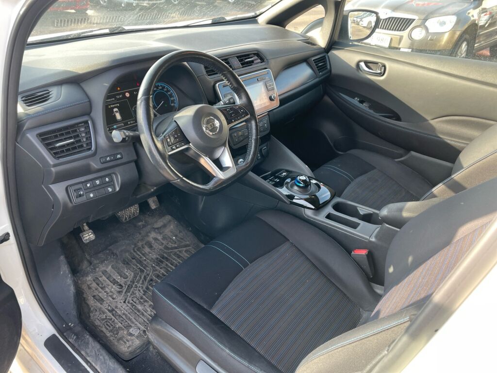 Nissan Leaf 2018 Valkoinen