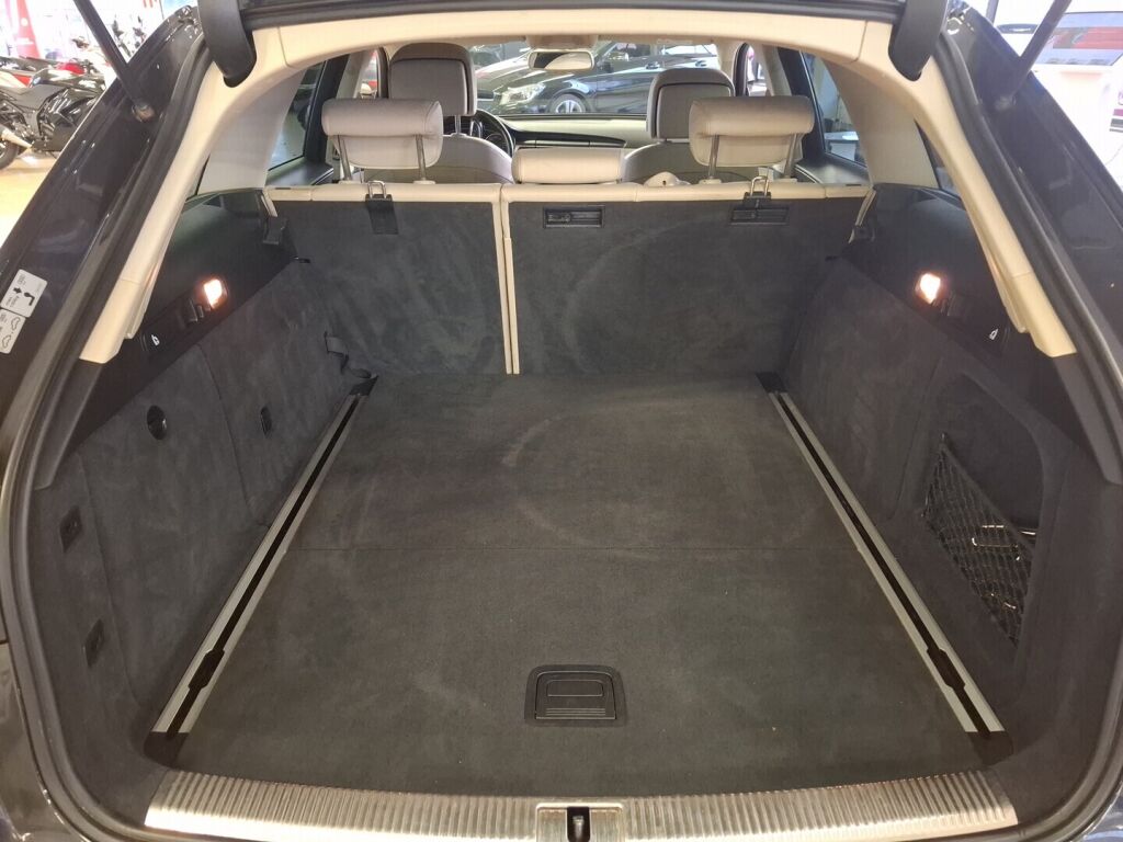 Audi A6 allroad quattro 2015 Musta