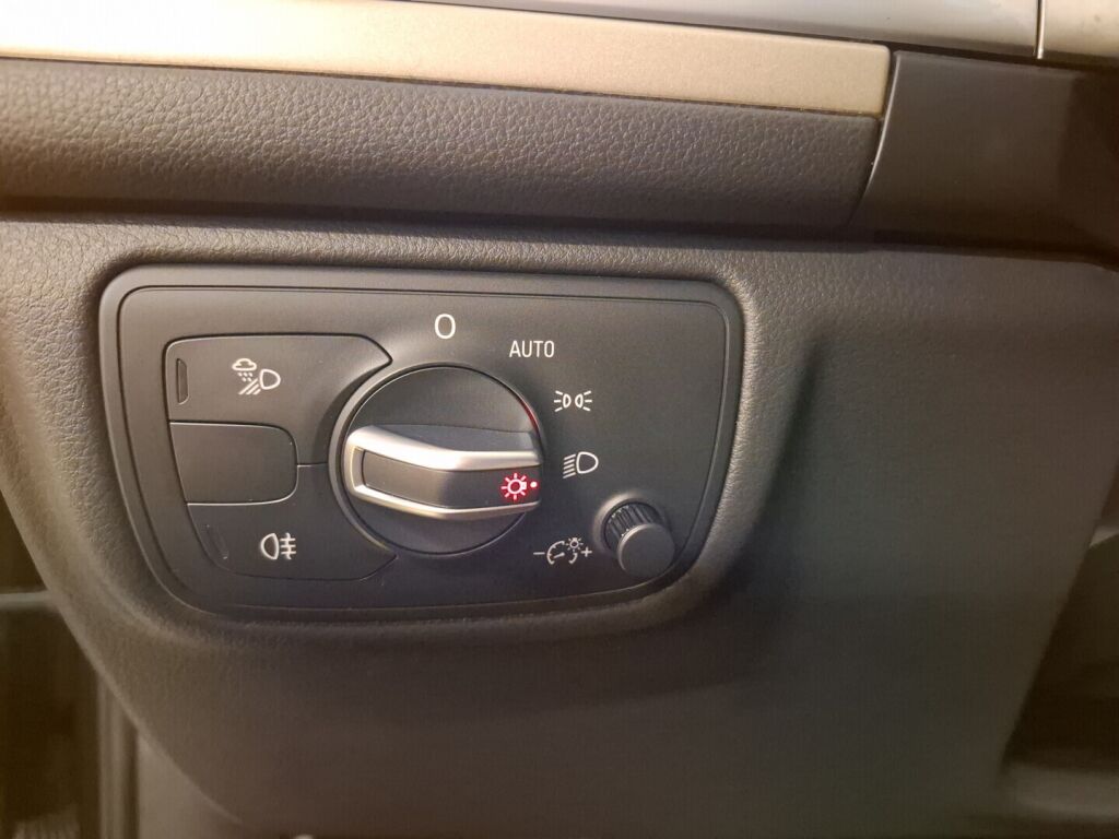 Audi A6 allroad quattro 2015 Musta