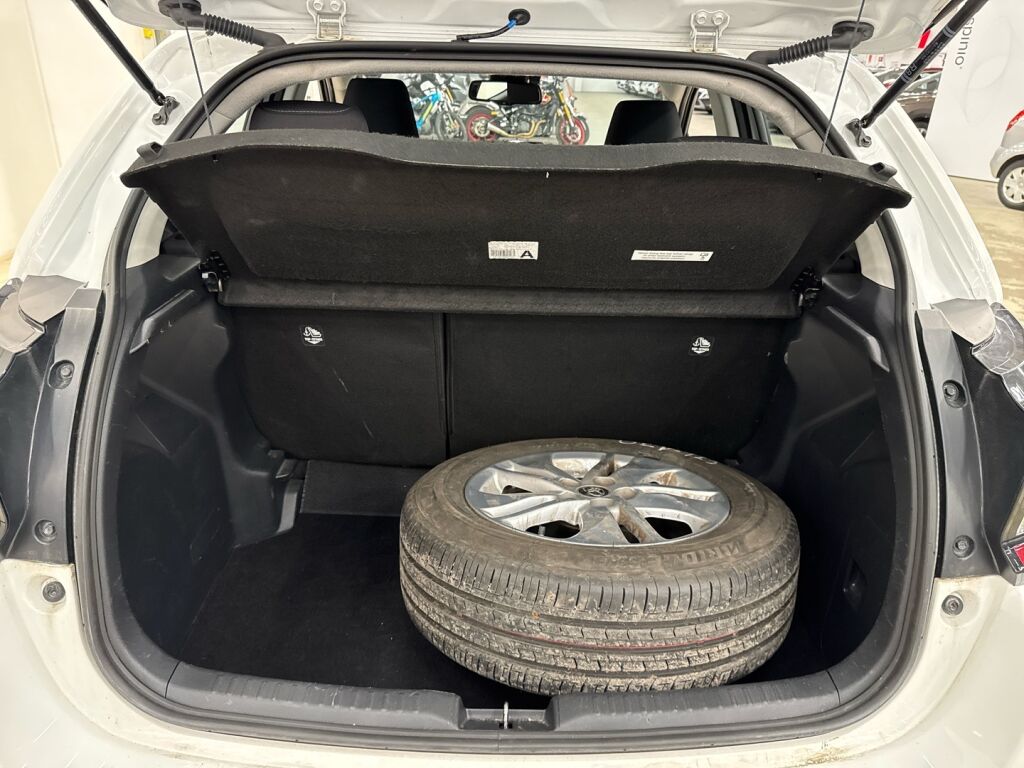 Toyota Yaris 2022 Valkoinen