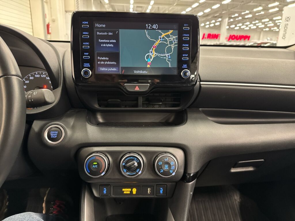 Toyota Yaris 2022 Valkoinen