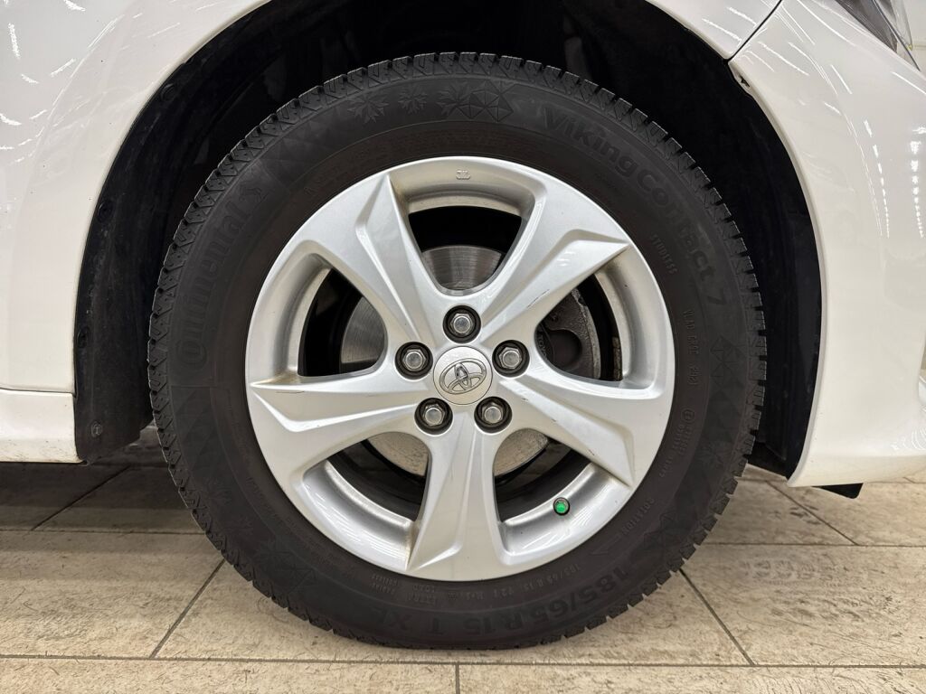 Toyota Yaris 2022 Valkoinen