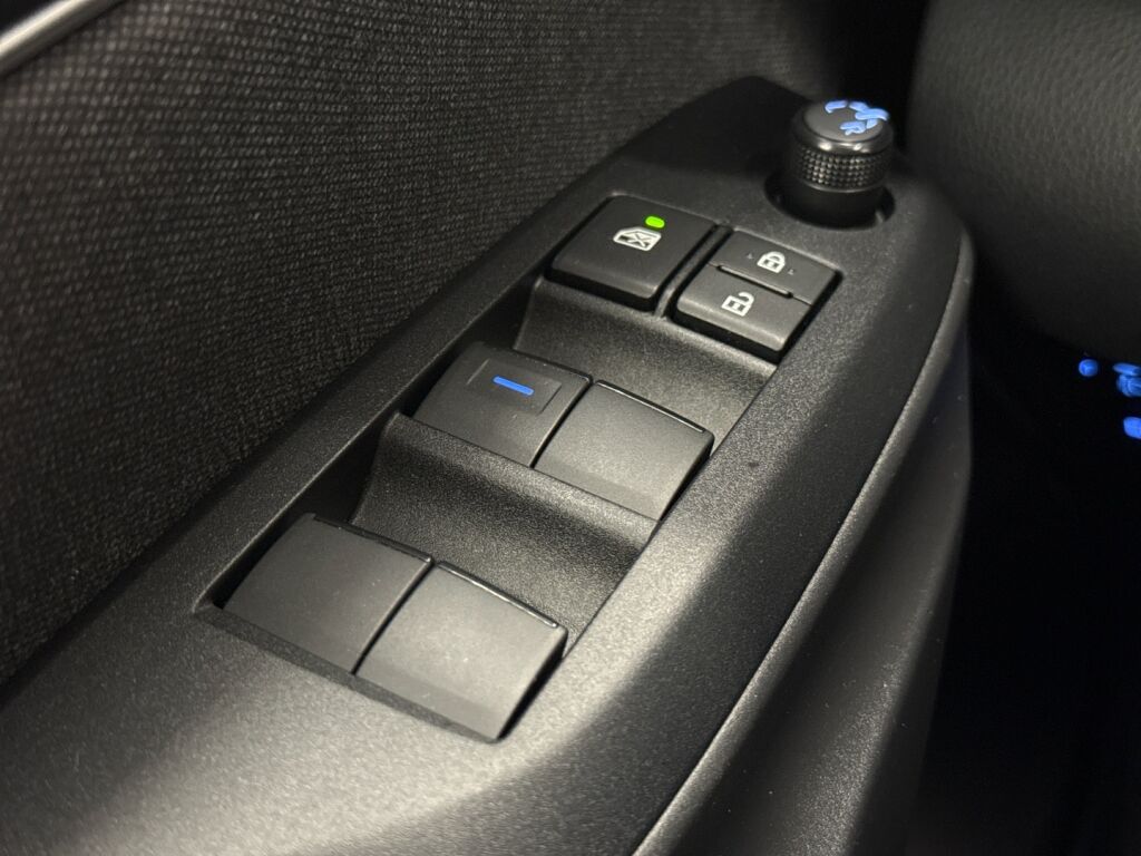 Toyota Yaris 2022 Valkoinen