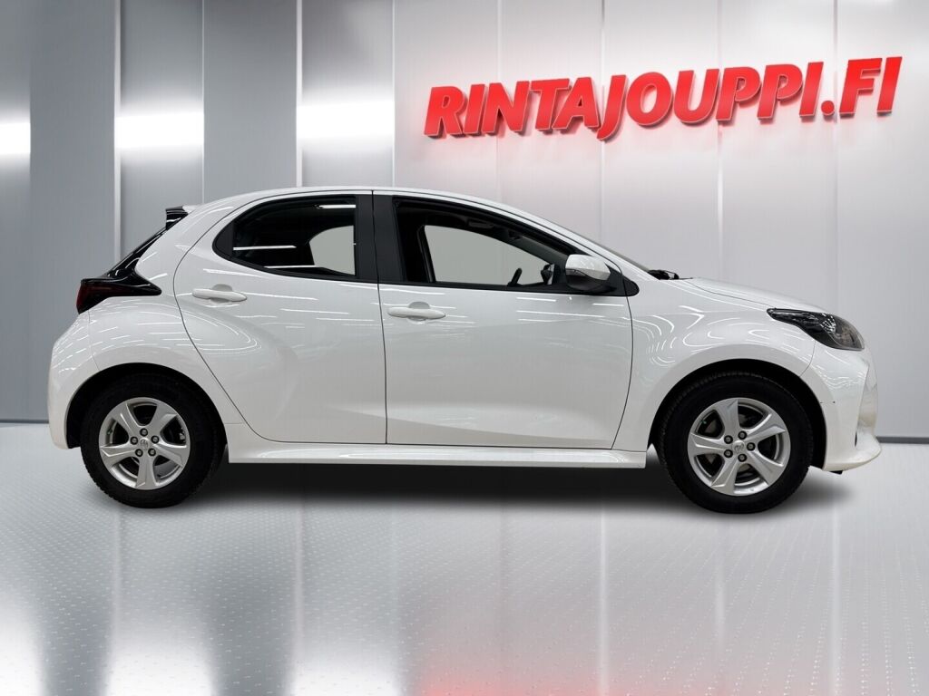 Toyota Yaris 2022 Valkoinen