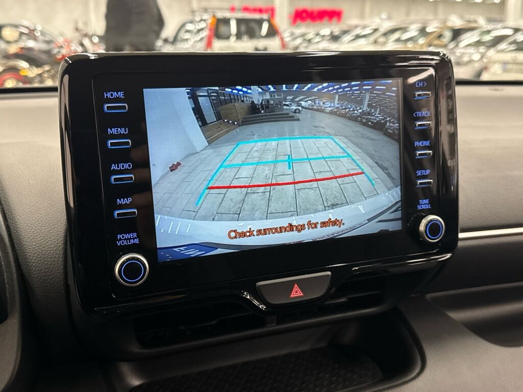 Toyota Yaris 2022 Valkoinen