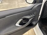 Toyota Yaris 2022 Valkoinen