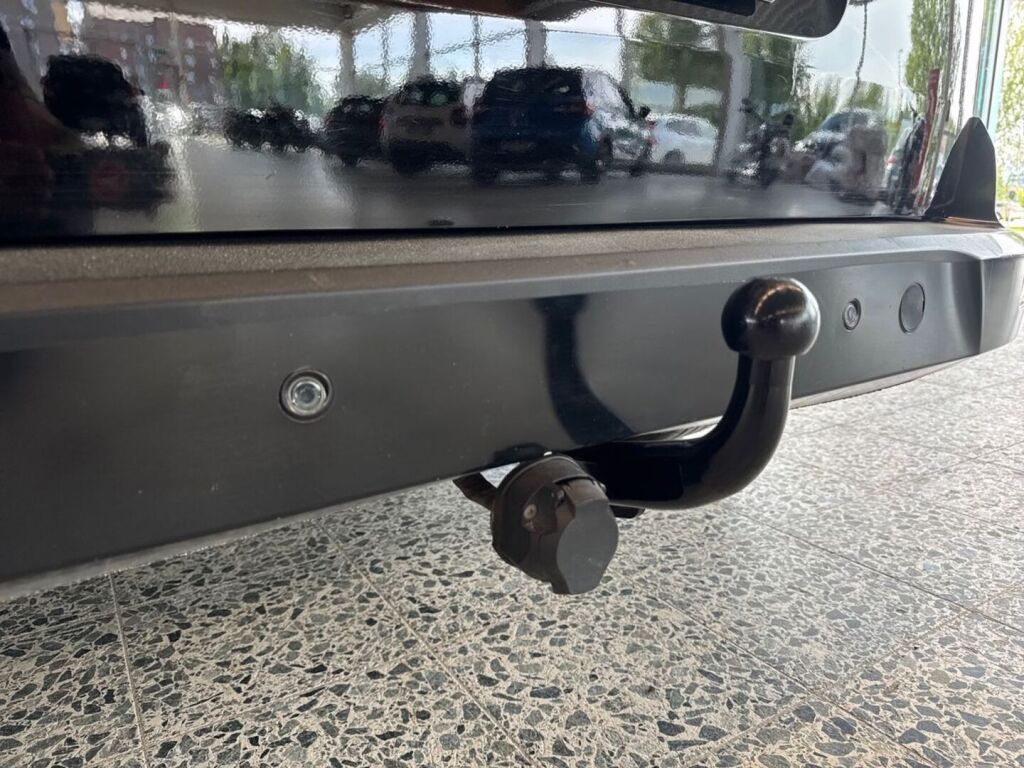 Ford Grand Tourneo Connect 2019 Musta