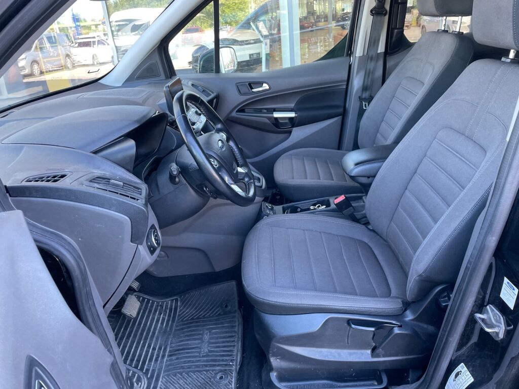 Ford Grand Tourneo Connect 2019 Musta