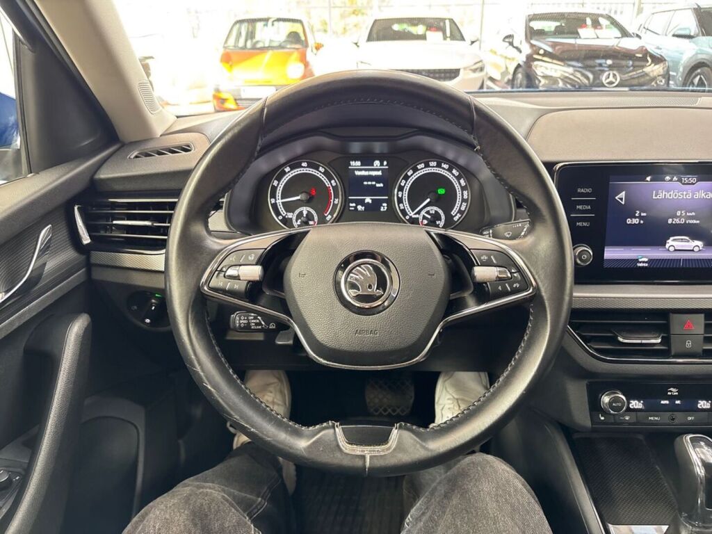 Skoda Kamiq 2022 Sininen