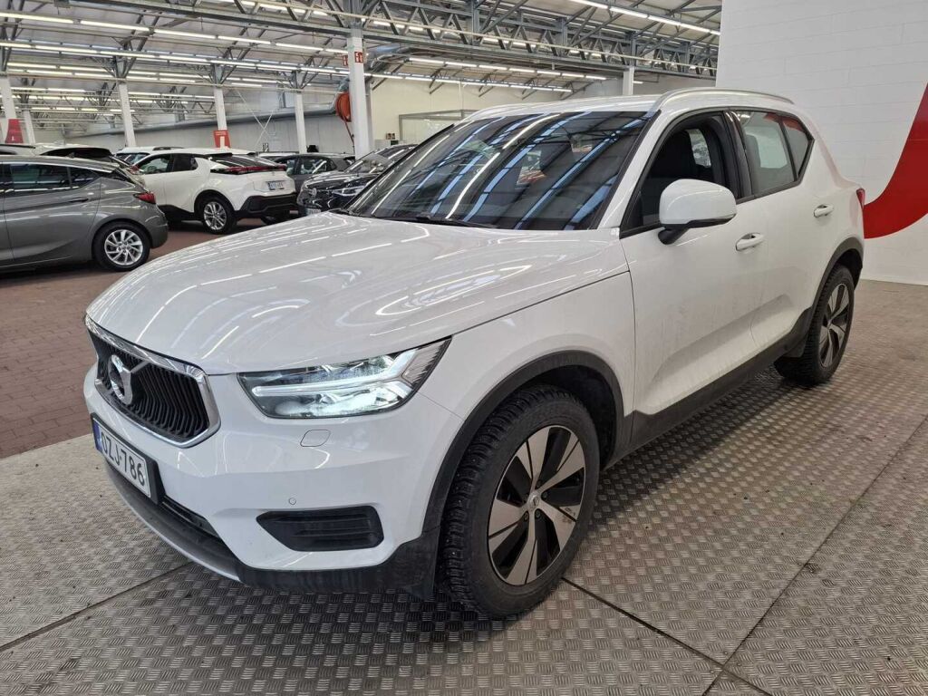 Volvo XC40 2022 Valkoinen
