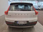 Volvo XC40 2022 Valkoinen