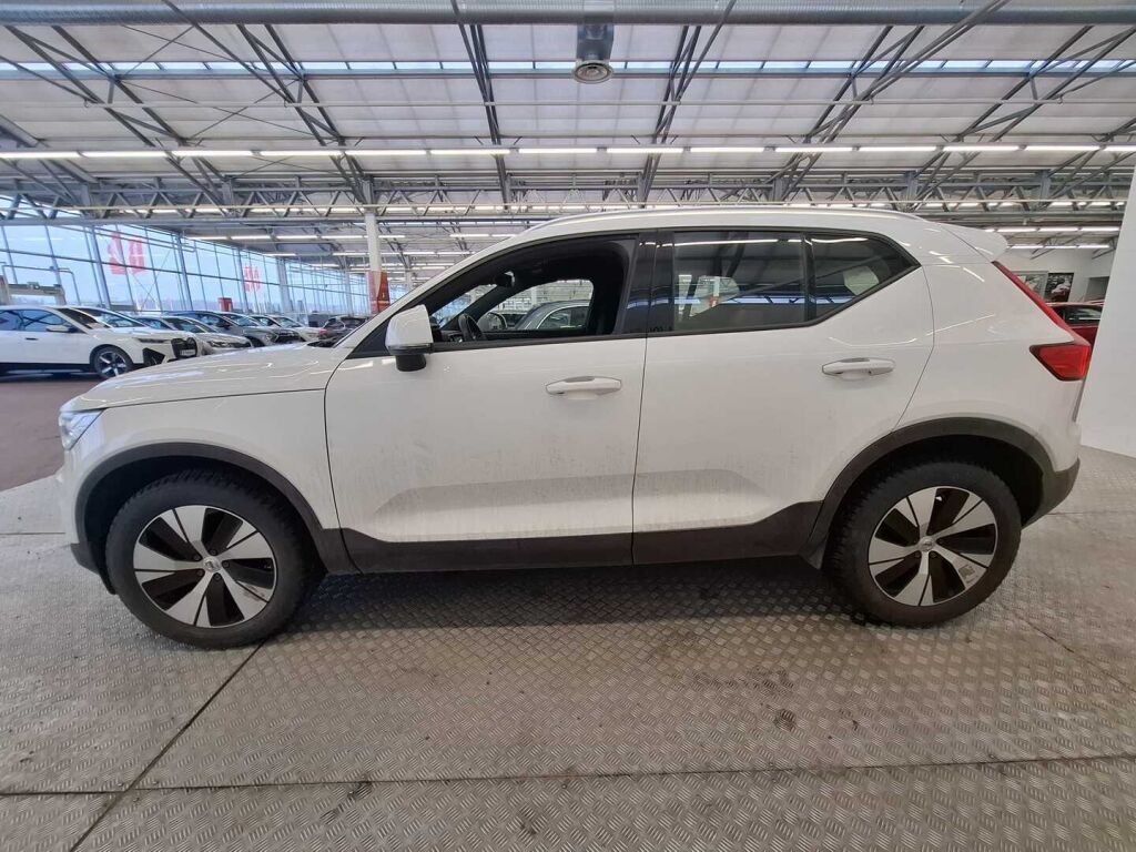 Volvo XC40 2022 Valkoinen