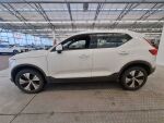 Volvo XC40 2022 Valkoinen