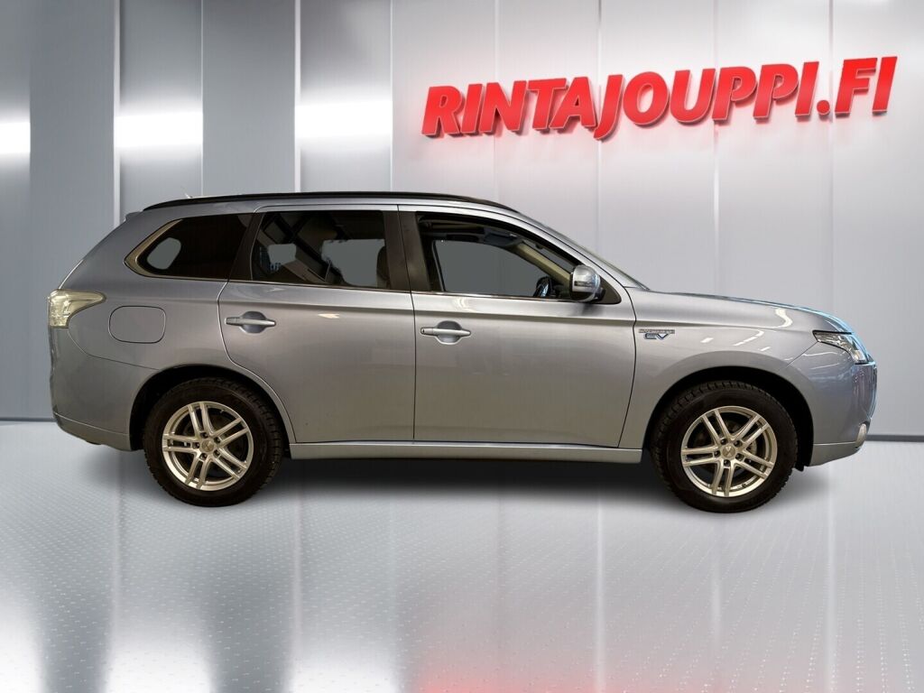 Mitsubishi Outlander PHEV 2014 Sininen