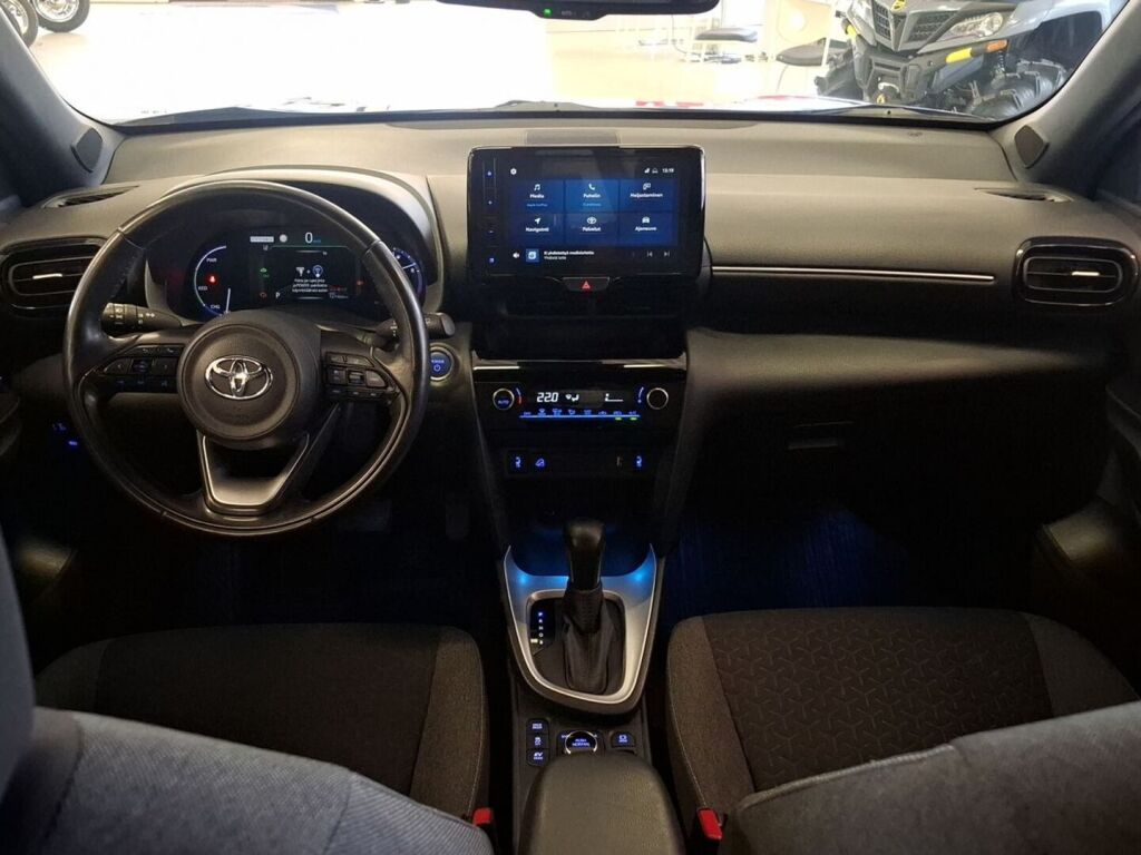 Toyota Yaris Cross 2022 Sininen