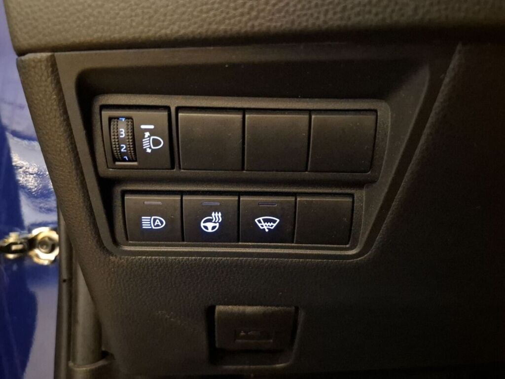 Toyota Yaris Cross 2022 Sininen