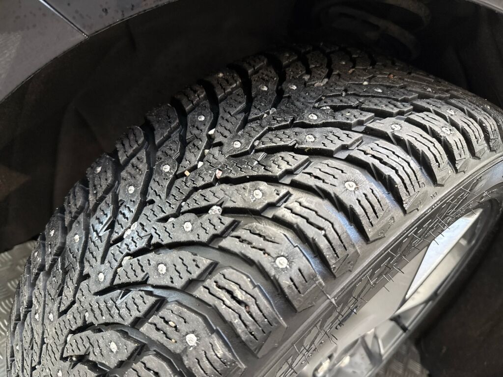 Ford Focus 2022 Musta