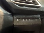 Peugeot 3008 2022 Musta