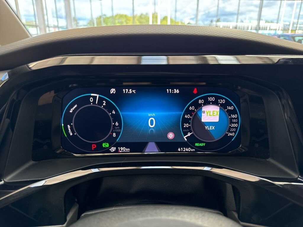 Volkswagen Multivan 2022 Valkoinen