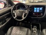 Mitsubishi Outlander PHEV 2019 Punainen