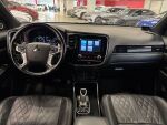 Mitsubishi Outlander PHEV 2019 Punainen