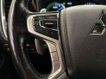 Mitsubishi Outlander PHEV 2019 Punainen