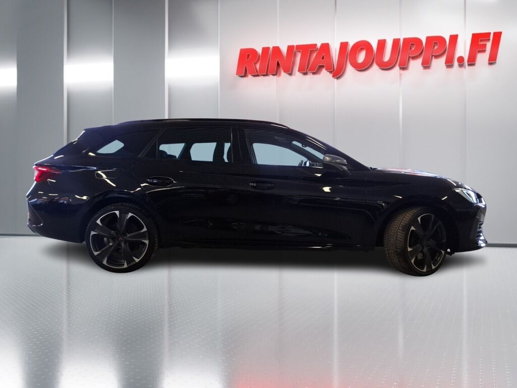 Cupra Leon Sportstourer 2021 Musta