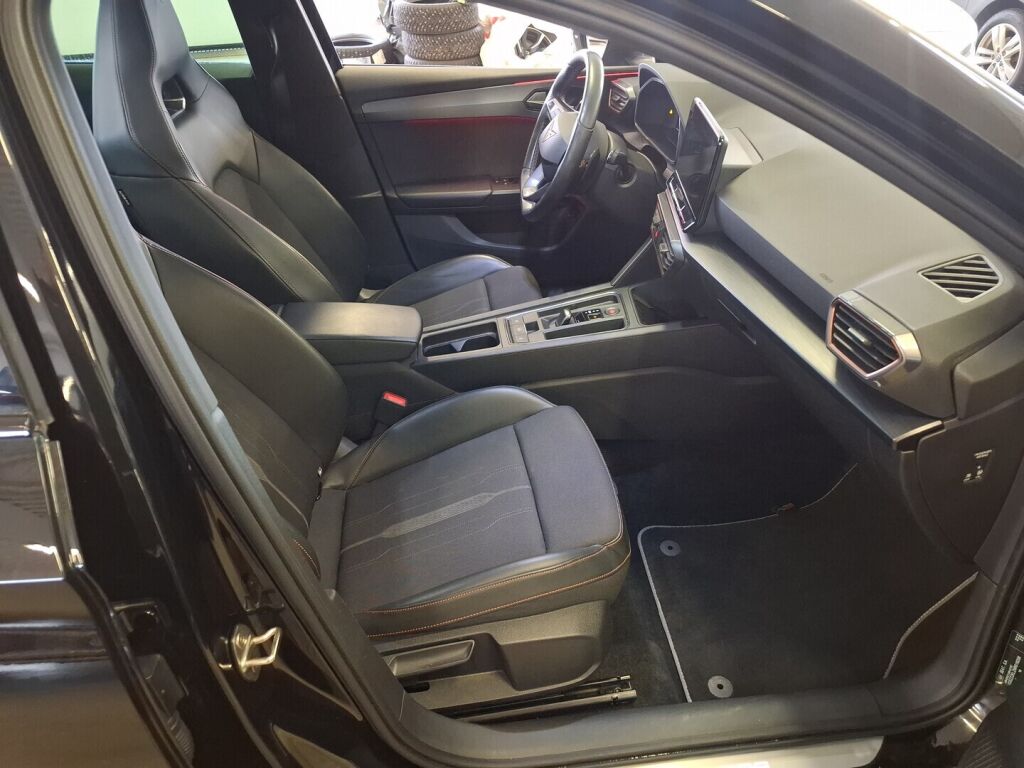 Cupra Leon Sportstourer 2021 Musta