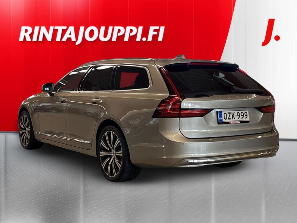 Volvo V90 2022 Harmaa