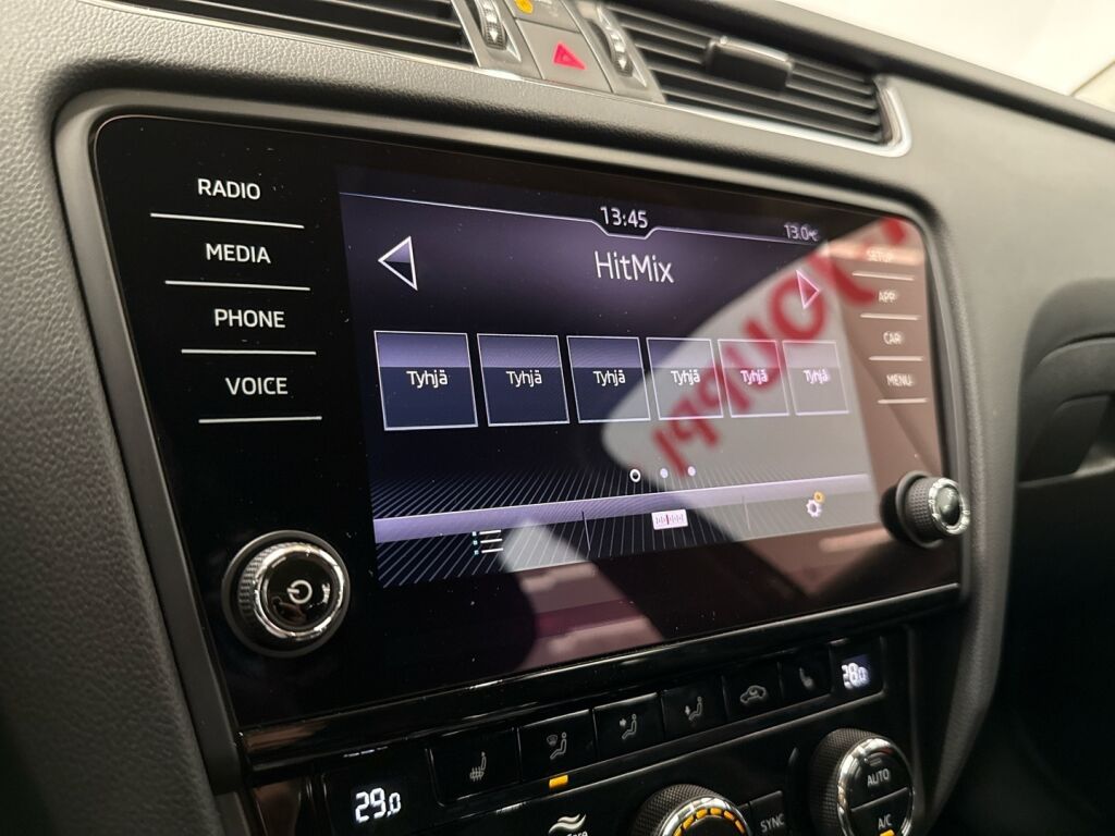 Skoda Octavia 2020 Harmaa