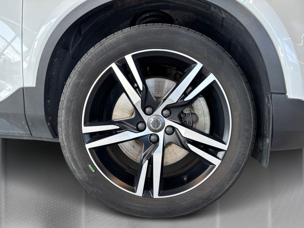 Volvo XC40 2020 Valkoinen