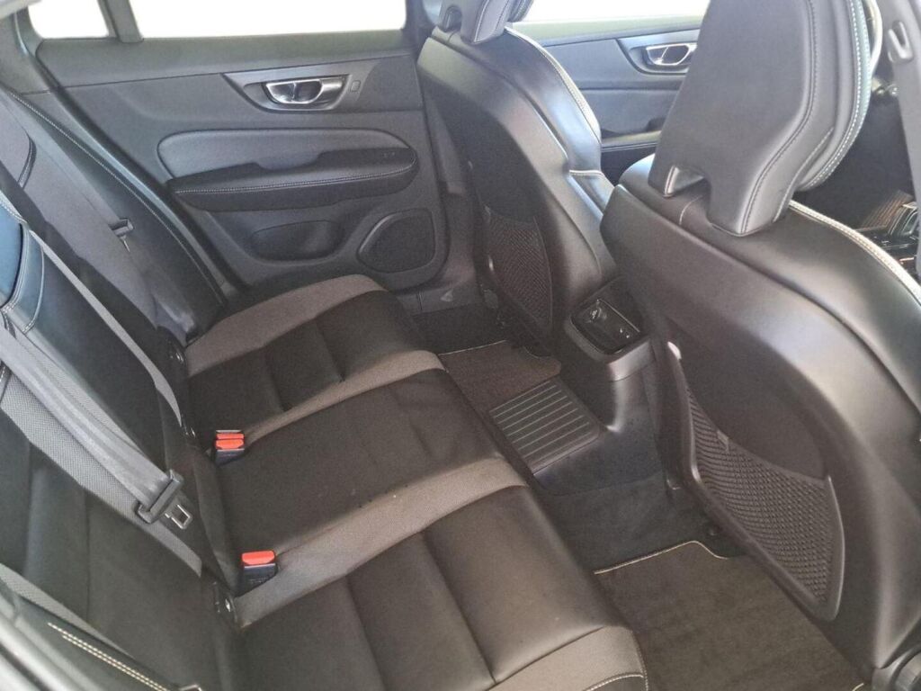 Volvo V60 2020 Harmaa