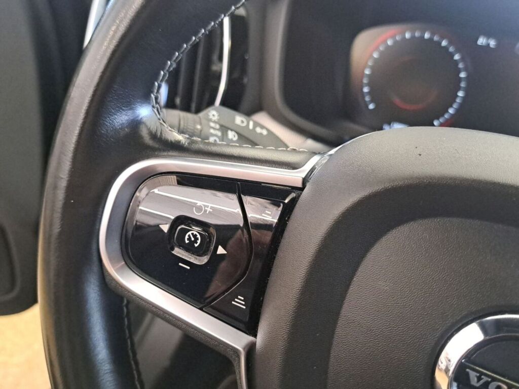 Volvo V60 2020 Harmaa