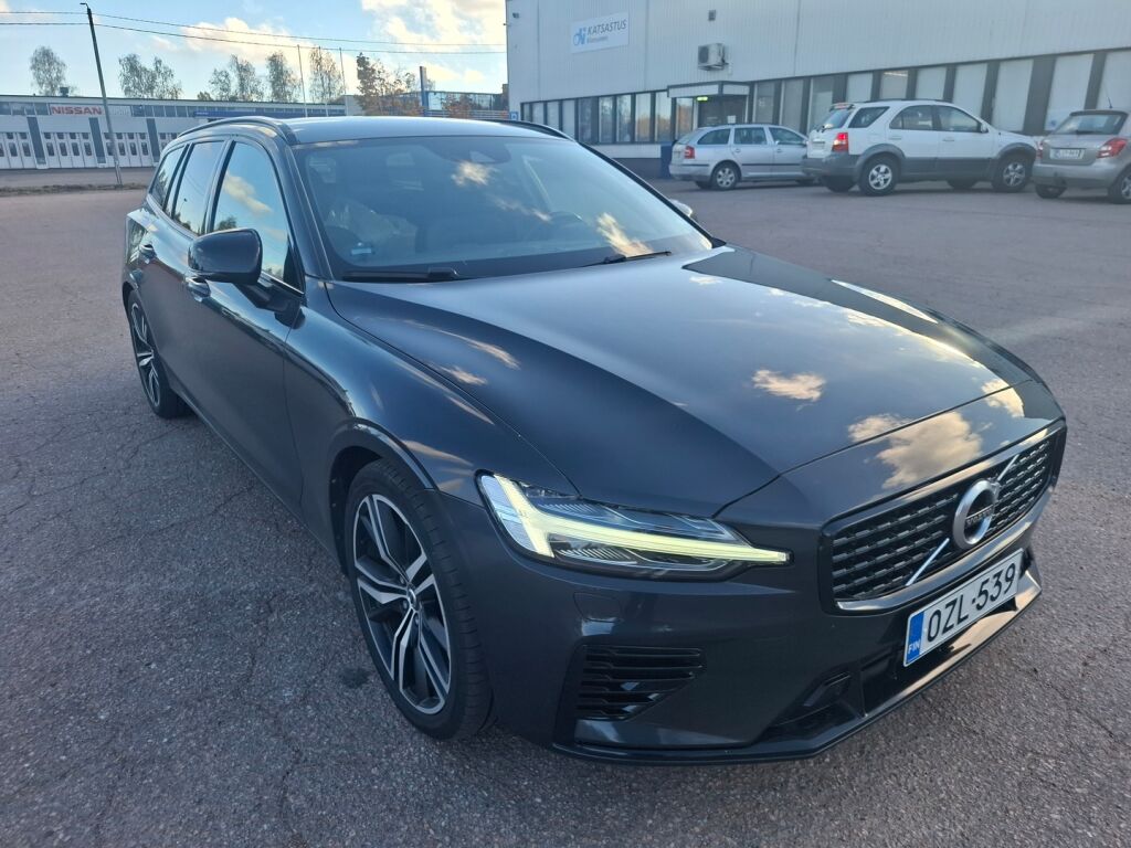 Volvo V60 2020 Harmaa