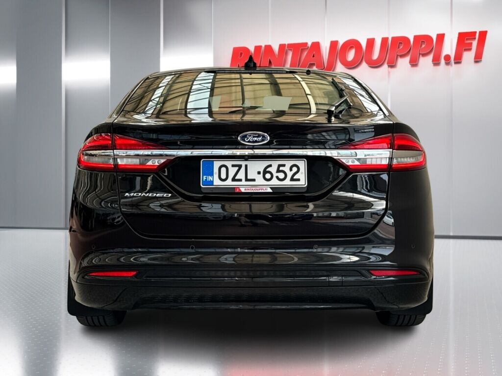 Ford Mondeo 2020 Musta