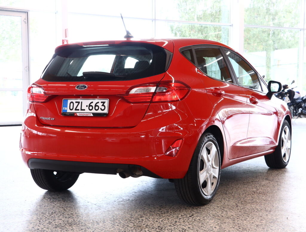 Ford Fiesta 2020 Punainen
