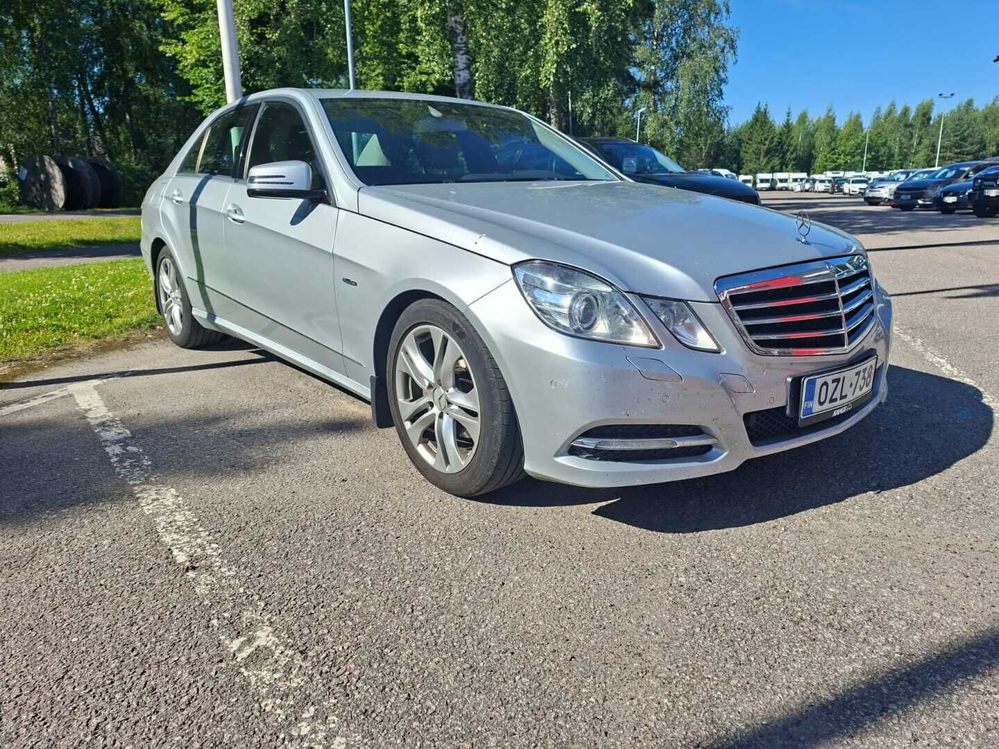 Mercedes-Benz E