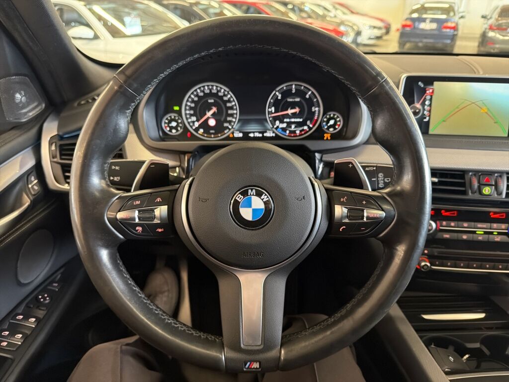 BMW X5 2015 Musta