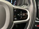 Volvo V60 2020 Musta