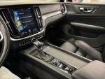 Volvo V60 2020 Musta