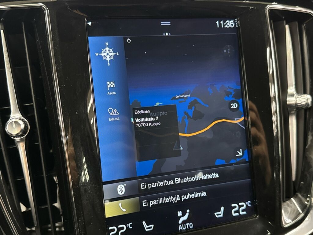 Volvo V60 2020 Musta